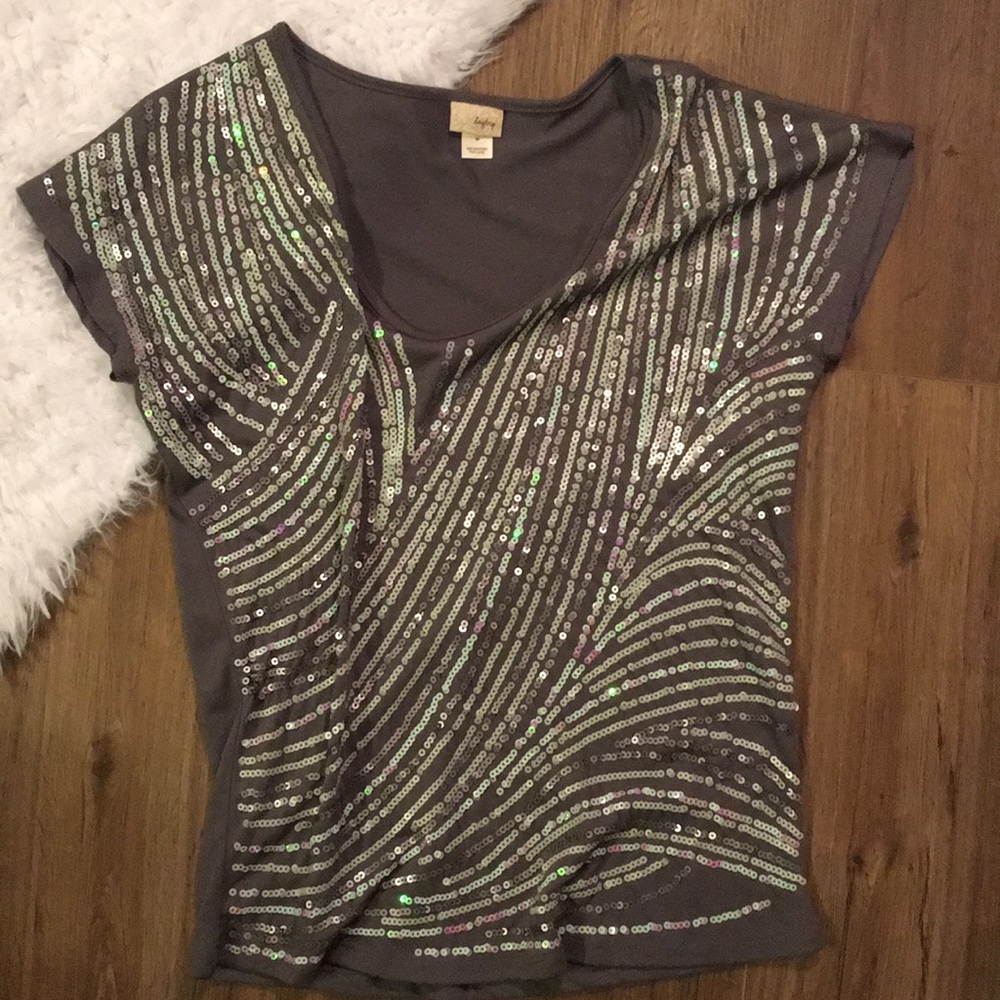 Sequin Daytrip top